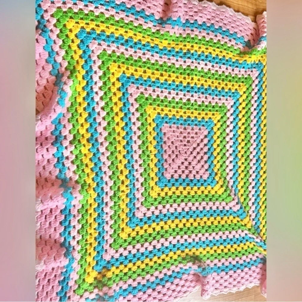 Vintage Crochet Granny Square Afghan Blanket Throw Pastel Colored Quilt